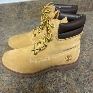 Timberland original, yellow waterproof boots.